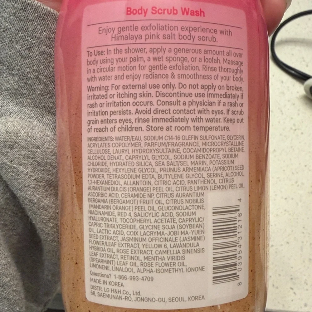 Himalaya Pinksalt Daily Scrub & Body Wash - BRAND NEW UNUSED!! beauty skincare